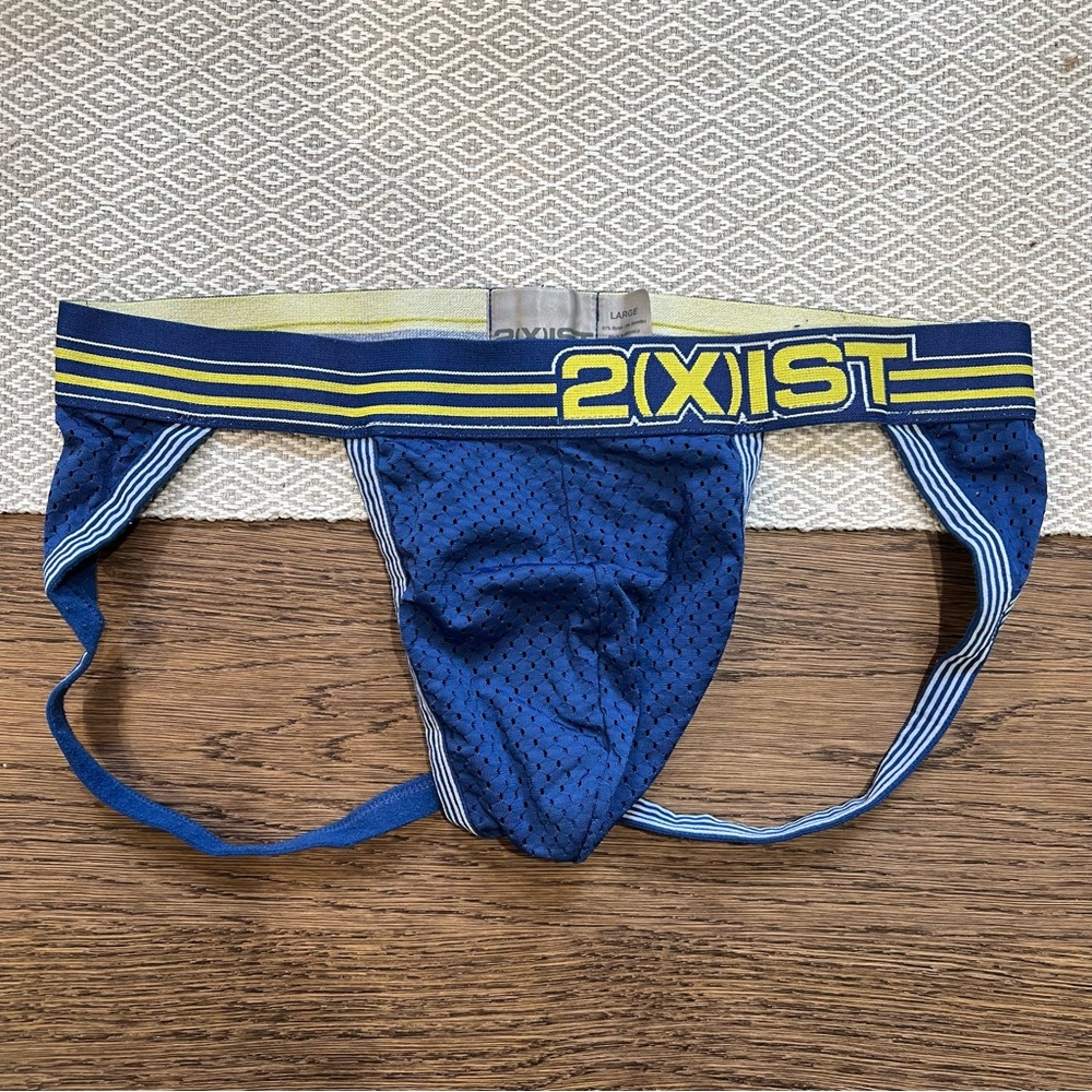2(X)IST Jock